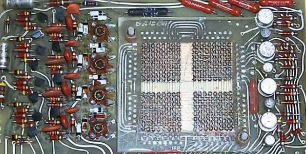 Paylaşmak İçin İyi Bir Makale! Baskılı Devre Kartlarının Gelişiminin Kısa Bir Tarihi